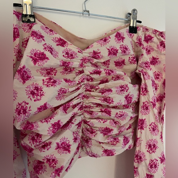 Zara Pink Floral off the shoulder long puff sleeve top, Size Small - Picture 4 of 7